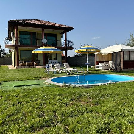 Villa Sunray Топола Екстер'єр фото